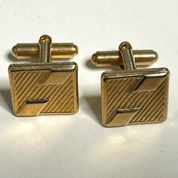 VTG Gold Tone Square Shaped Ribbon Style Cuff Links Retro Gift - Picture 1 of 9